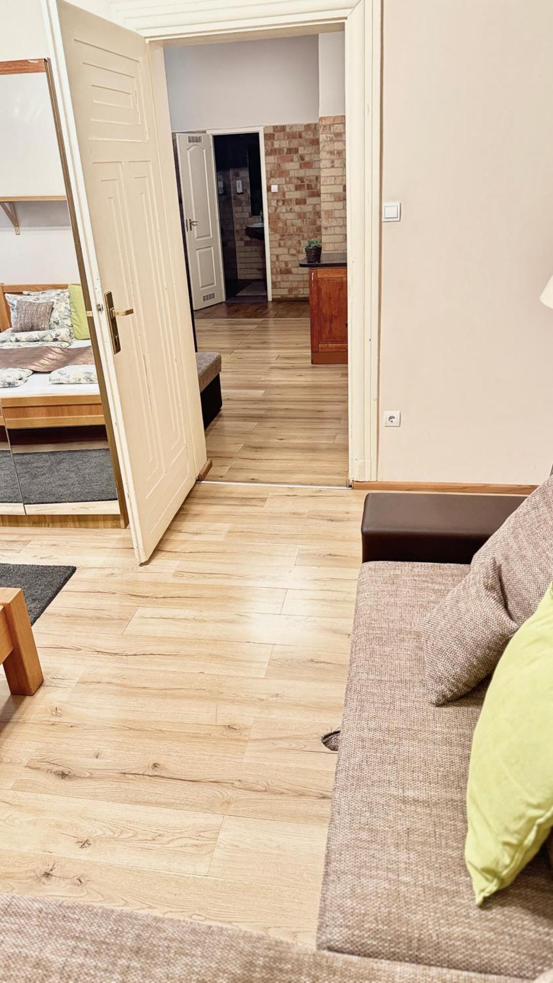 布达佩斯City Centrum Fashionstreet Apartman公寓 外观 照片